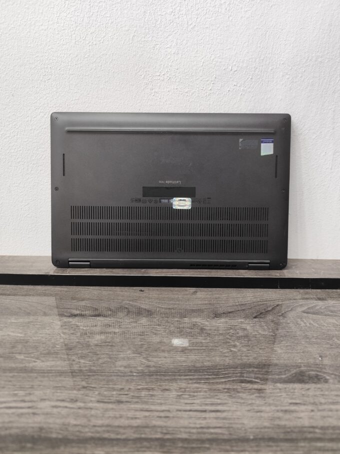 Dell Latitude 7410| Core i5 10th Gen | 8GB Ram | 256 GB SSD