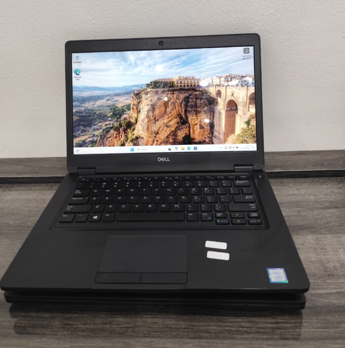 Dell Latitude 5490| Core i5 8th Gen | 16GB Ram | 256 GB SSD  Touchscreen