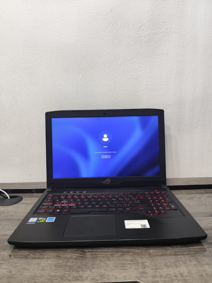 Asus ROG Strix GL503V Gaming Laptop