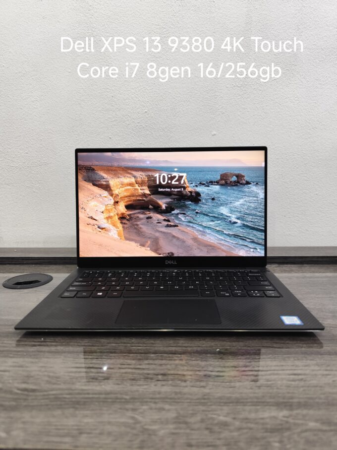 Dell XPS 13 9380 4kTouch| Core i7| 16GB RAM| 256GB SSD|