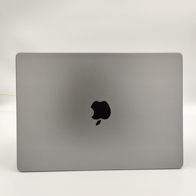 Apple MacBook Pro 2021 |M1, 16GB Ram, 512GB SSD|14"